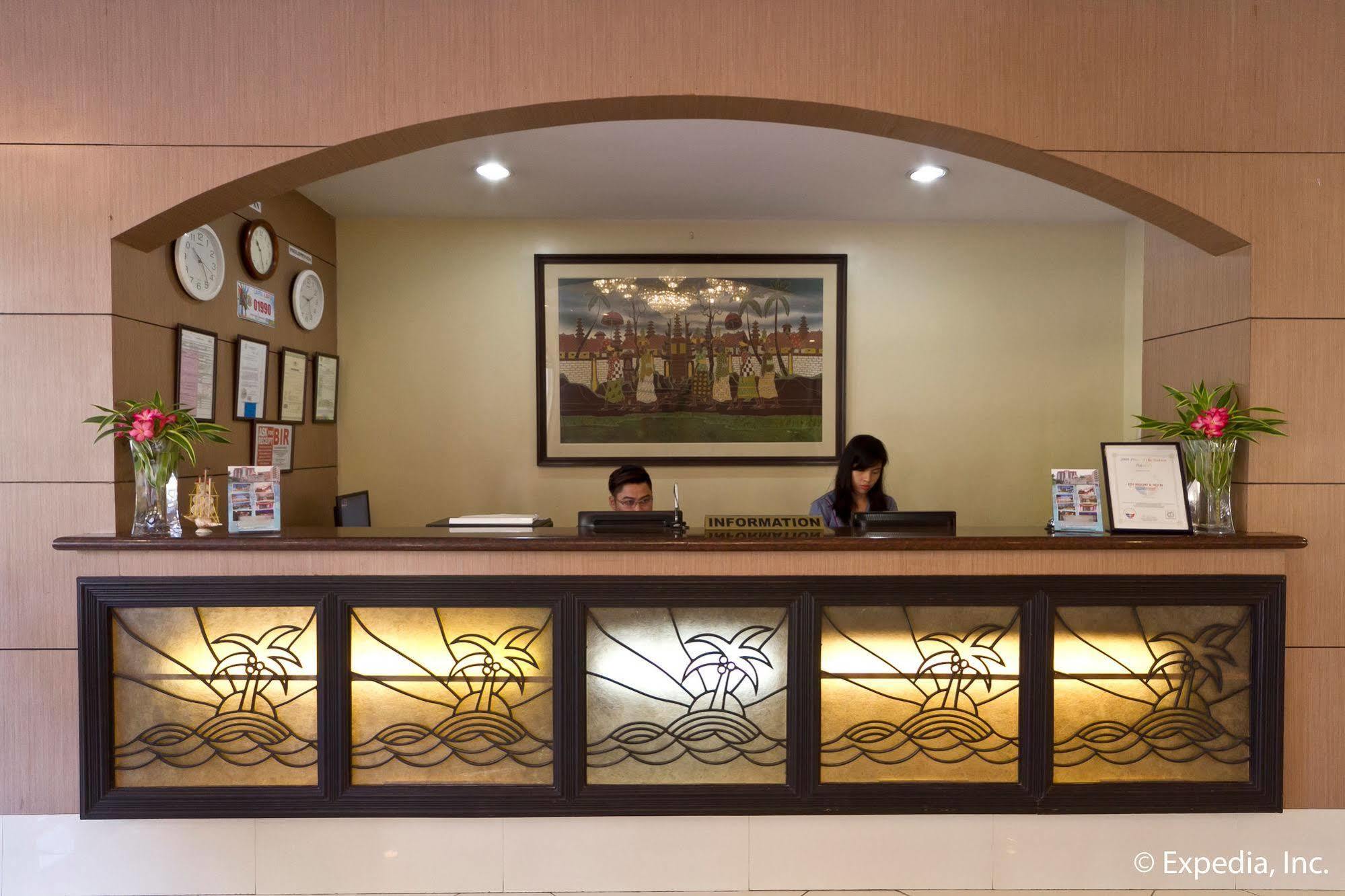 Egi Resort & Hotel Lapu-Lapu City Exterior photo